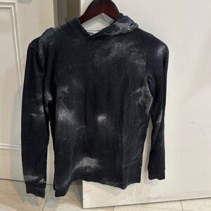 Abercrombie kids size 15/16 long sleeve shirt w hood